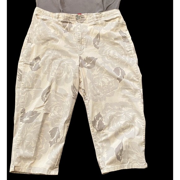 Gloria Vanderbilt Capri Set Sage Beach Coastal Floral Pockets Tank 16 - Picture 2 of 11